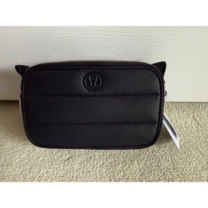 Lululemon Wunder Puff Crossbody Camera Bag 2L - Black - NWT